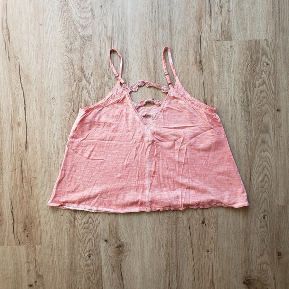 Element Cropped Tank - Picture 2 of 3